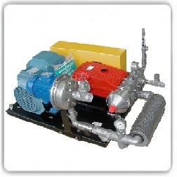 Плунжерный насос SPECK PUMPEN с электродвигателем на раме